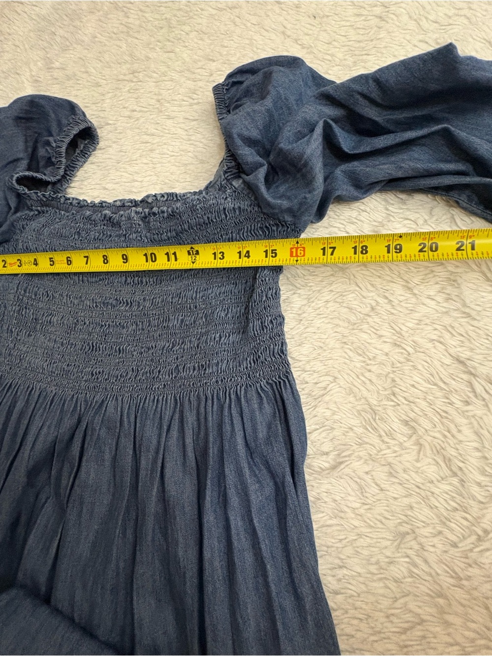 Gap Western Denim Dress Boho
Chic Smocked Ruched PuffLong
Sleeve Womens Large - Picture 8 of 12